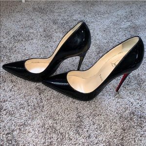 Christian Louboutin So Kate Pumps
